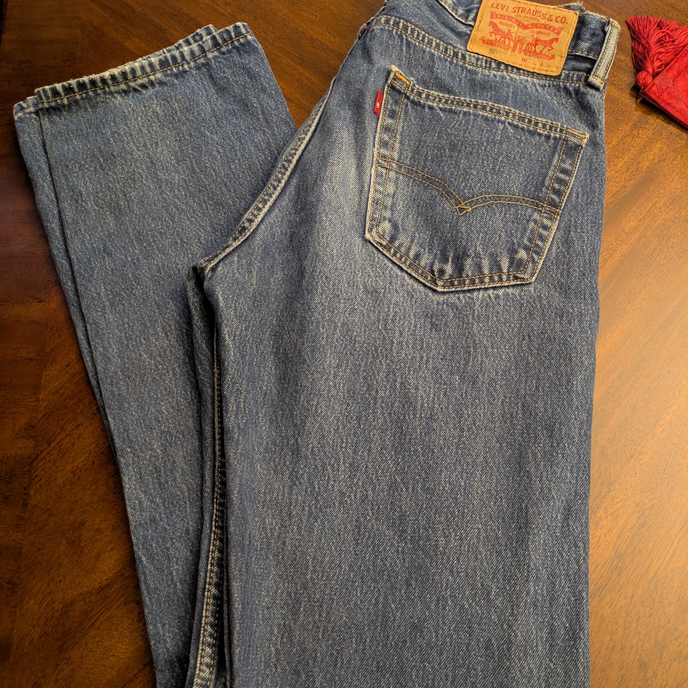 Levi's Men's Classic Denim Jeans Pre-loved Great Condition Straight Leg
